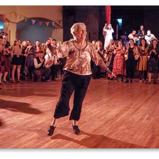 Maureen Culleton@Edwina Guckians Devils Dance Hall Act•optimiert•LR